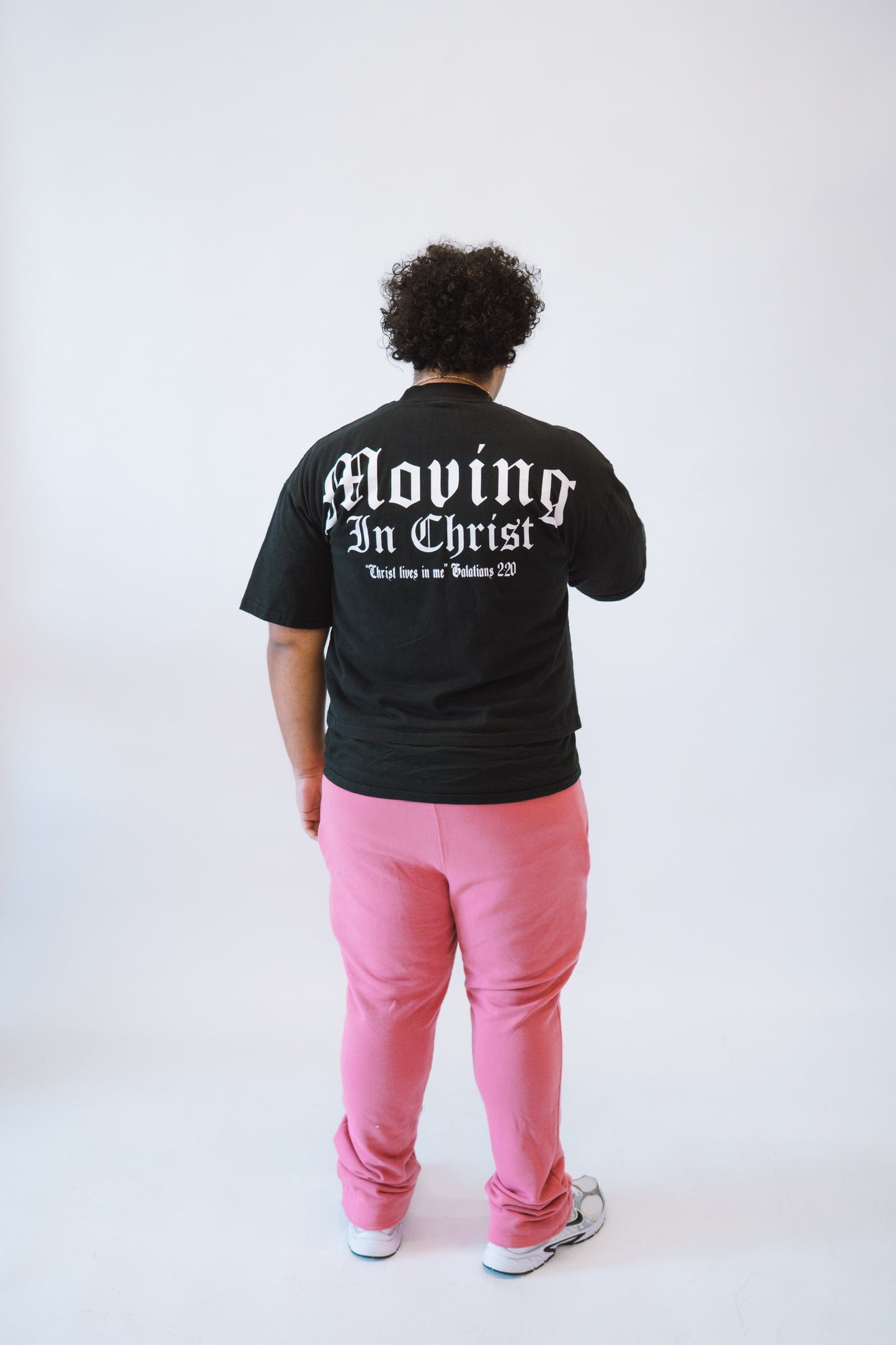 "MOVINGINCHRIST" Sweats - PINK